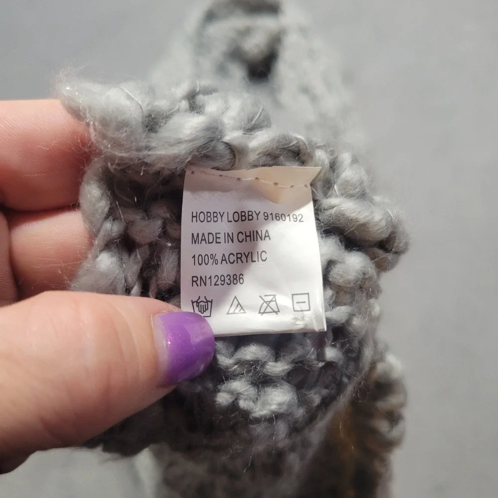 Hobby Lobby Infinity Scarf Women Gray Cable Knit Chunky Winter Cozy Preppy‎